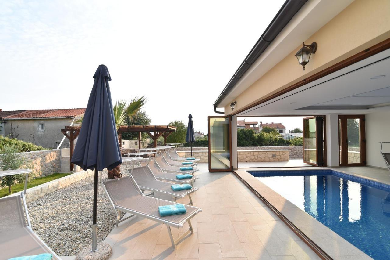 Villa Muskatel -With Heated Pool Brzac Exterior foto